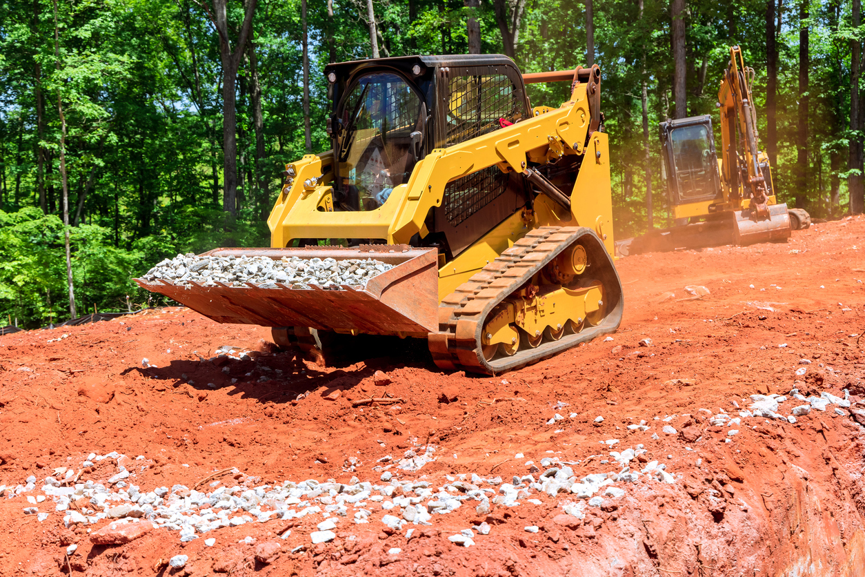 Skid Steer Rental in Accra: Versatile Equipment for Construction and Landscaping