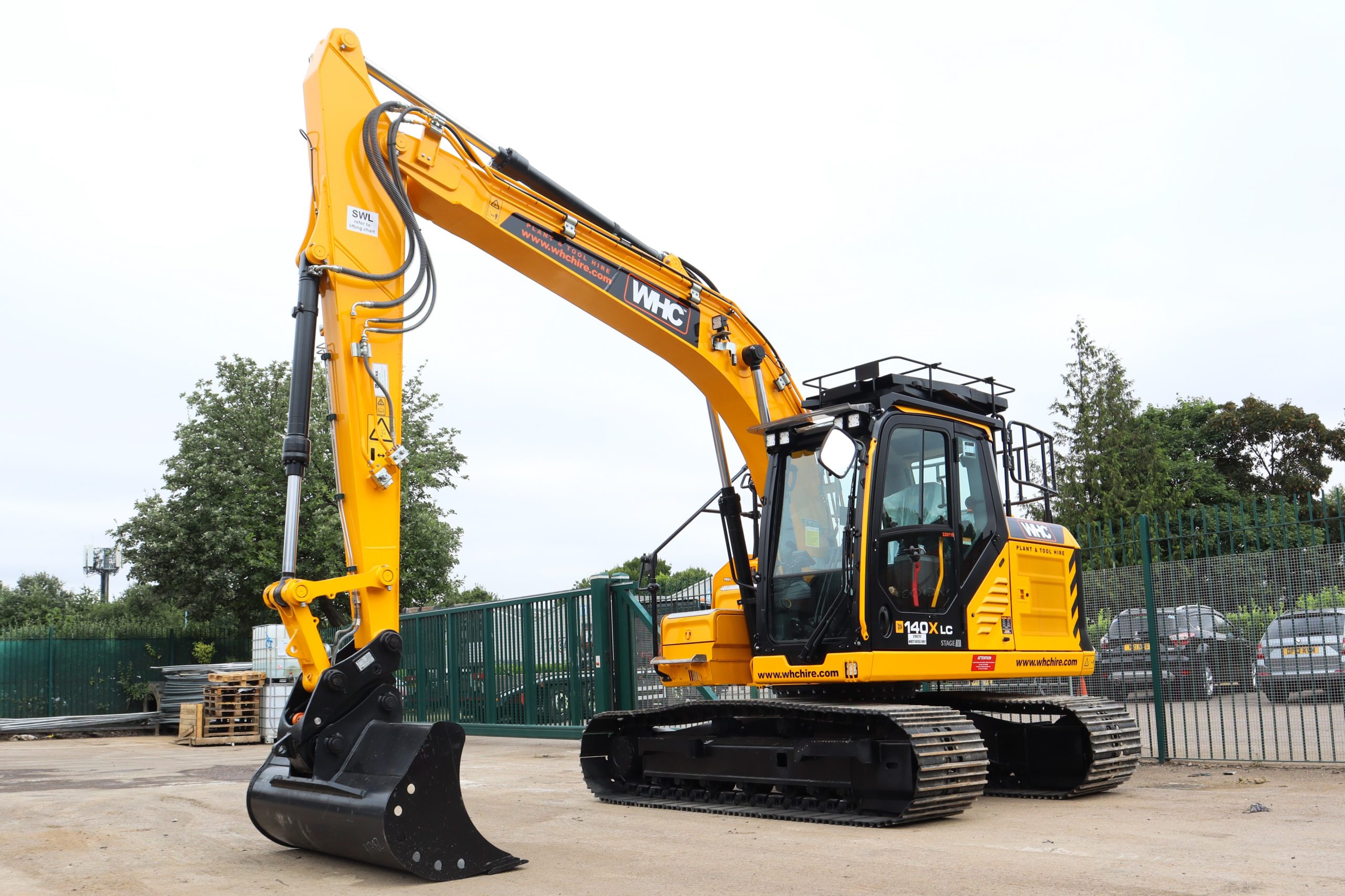 14-Ton Excavator for Hire in Nigeria: Affordable and Reliable Solutions