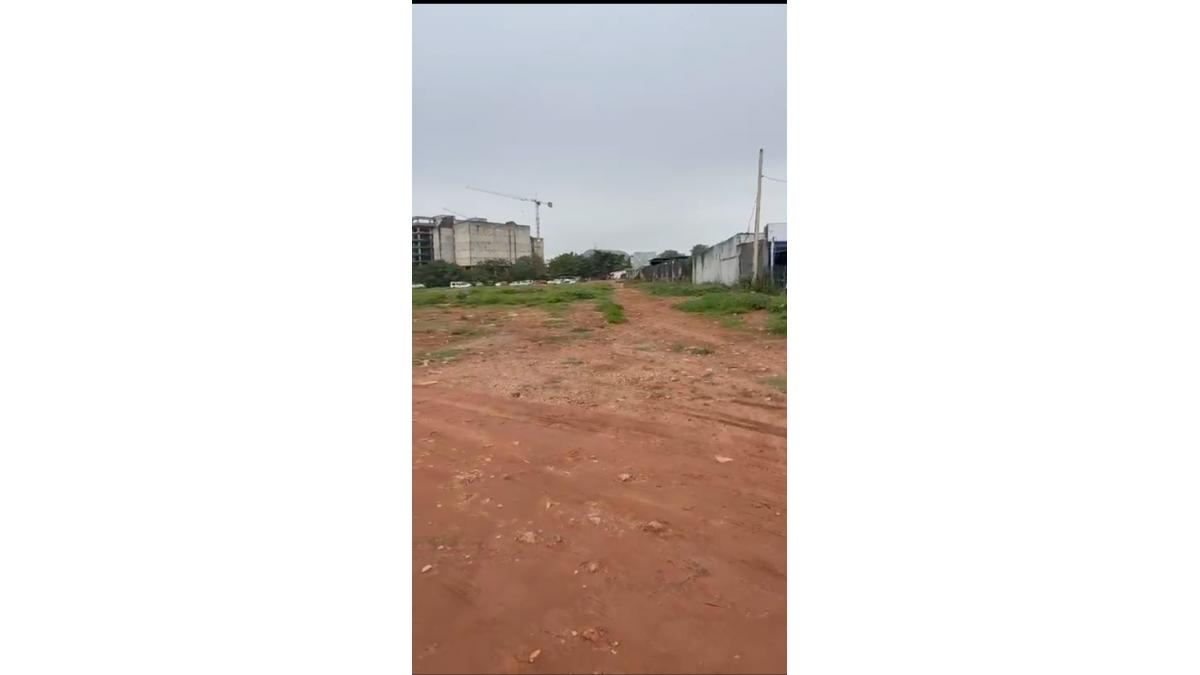 2 bed flat to let, Crown Lodge, Elystan Street - African Land