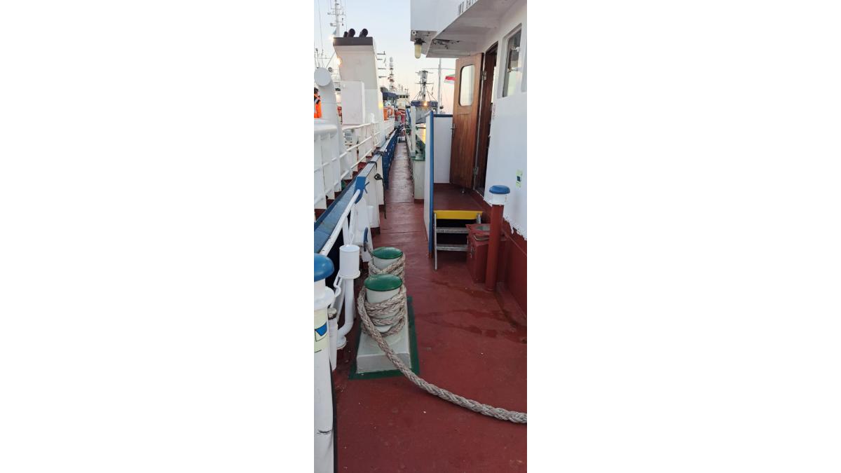 2 bed flat to let, Crown Lodge, Elystan Street - African Land