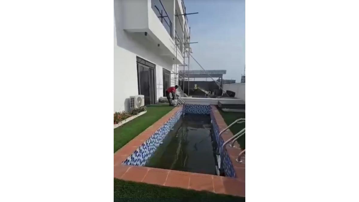 2 bed flat to let, Crown Lodge, Elystan Street - African Land