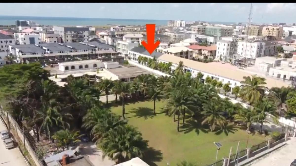 2 bed flat to let, Crown Lodge, Elystan Street - African Land