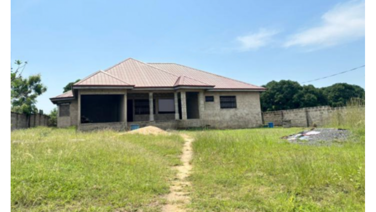 2 bed flat to let, Crown Lodge, Elystan Street - African Land