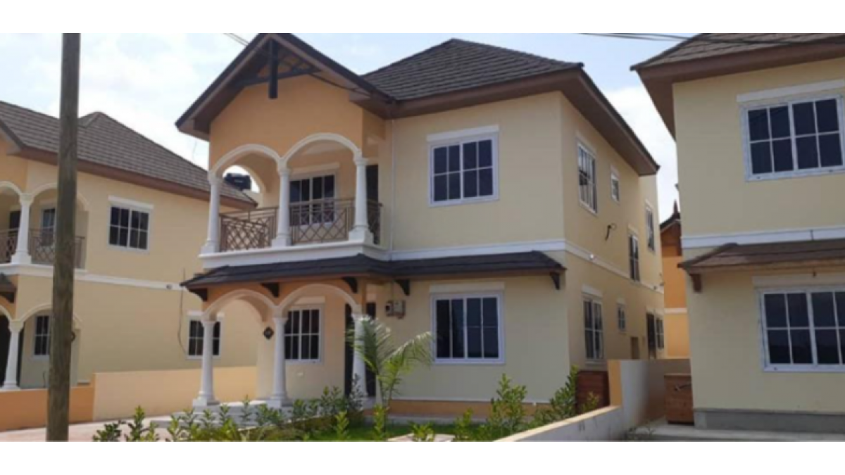 2 bed flat to let, Crown Lodge, Elystan Street - African Land