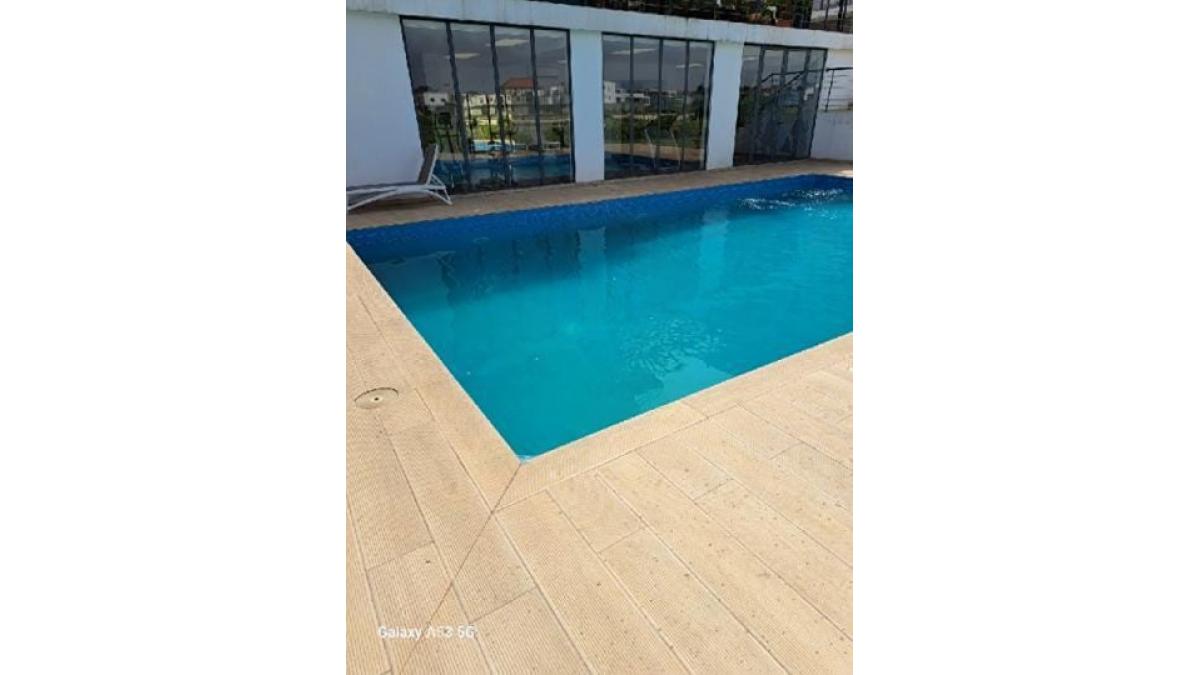 2 bed flat to let, Crown Lodge, Elystan Street - African Land