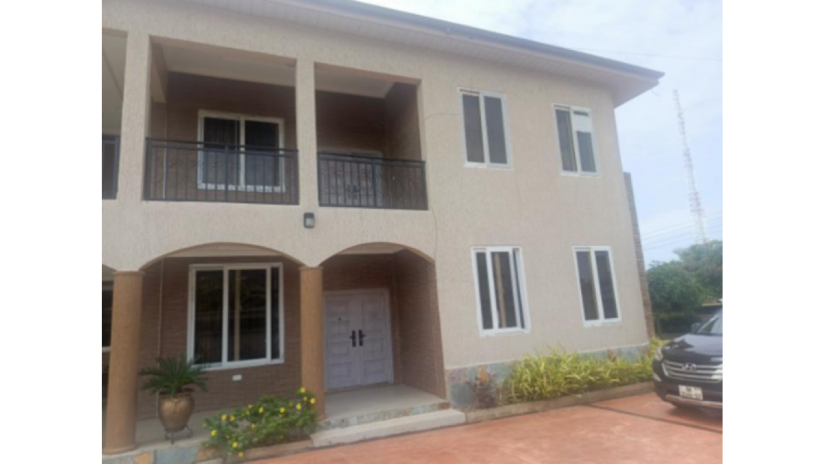 2 bed flat to let, Crown Lodge, Elystan Street - African Land