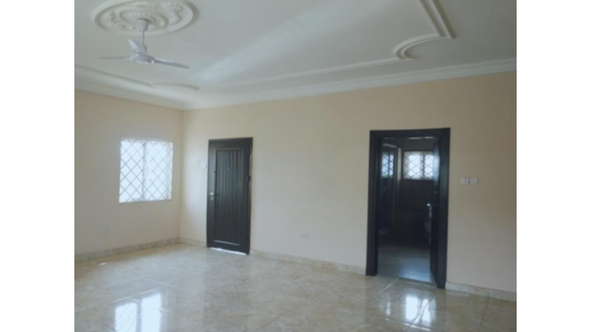 2 bed flat to let, Crown Lodge, Elystan Street - African Land