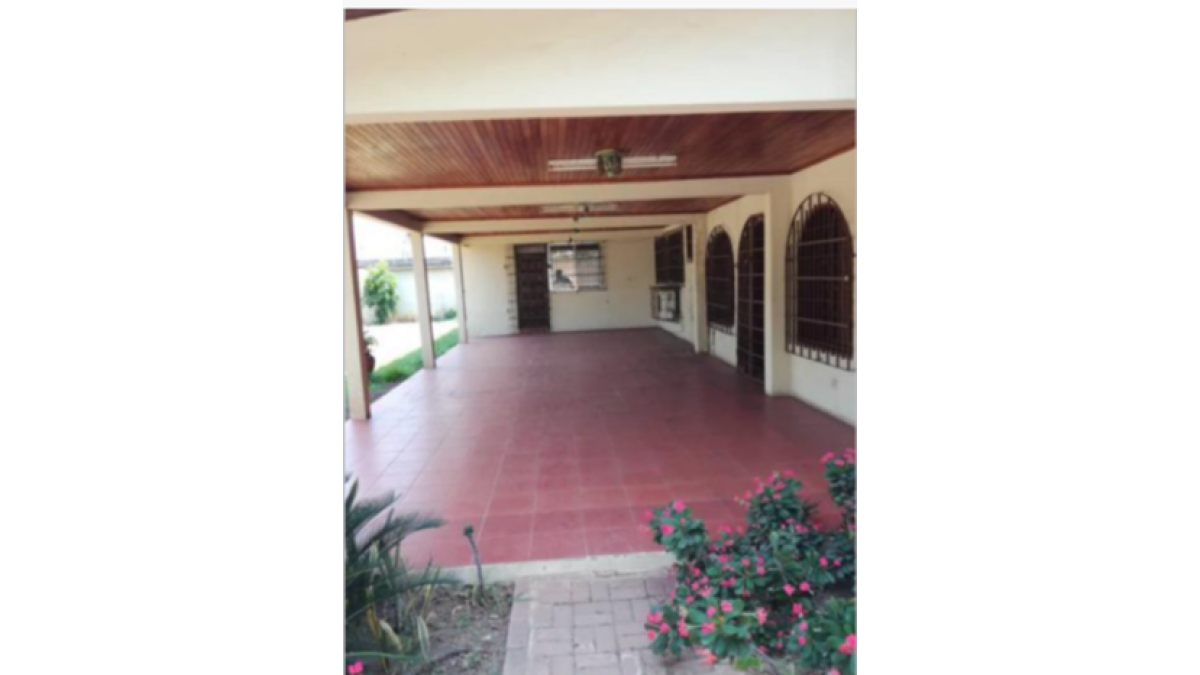 2 bed flat to let, Crown Lodge, Elystan Street - African Land