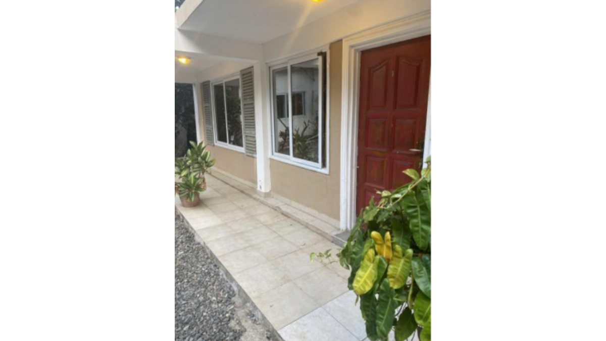 2 bed flat to let, Crown Lodge, Elystan Street - African Land