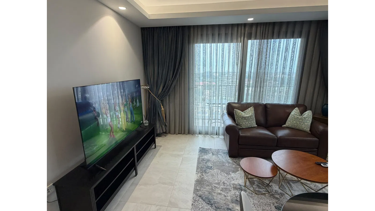 2 bed flat to let, Crown Lodge, Elystan Street - African Land