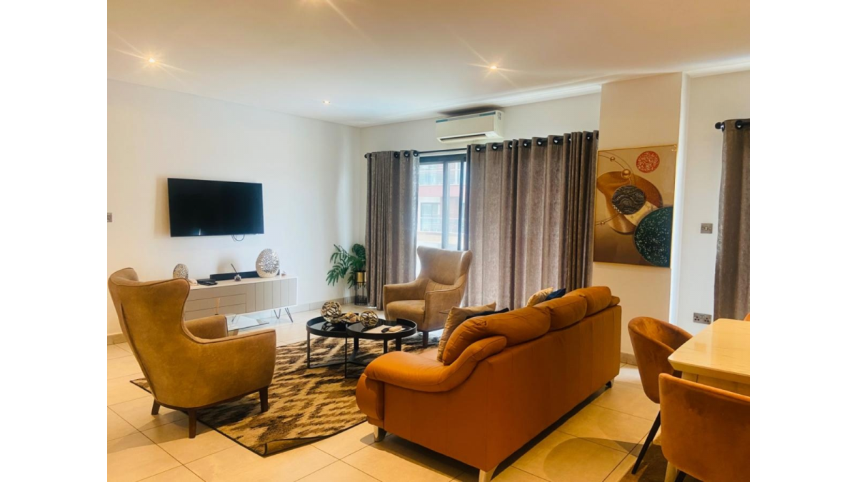 2 bed flat to let, Crown Lodge, Elystan Street - African Land
