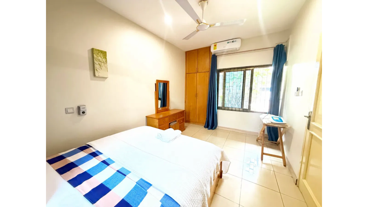2 bed flat to let, Crown Lodge, Elystan Street - African Land