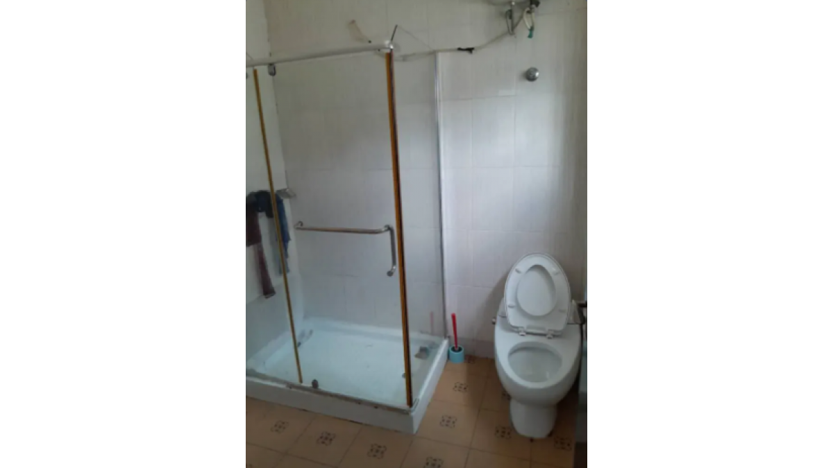 2 bed flat to let, Crown Lodge, Elystan Street - African Land