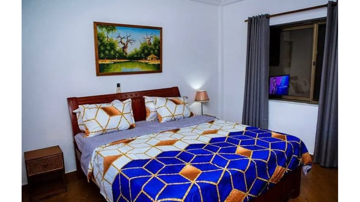 2 bed flat to let, Crown Lodge, Elystan Street - African Land