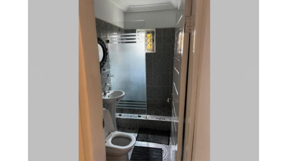 2 bed flat to let, Crown Lodge, Elystan Street - African Land