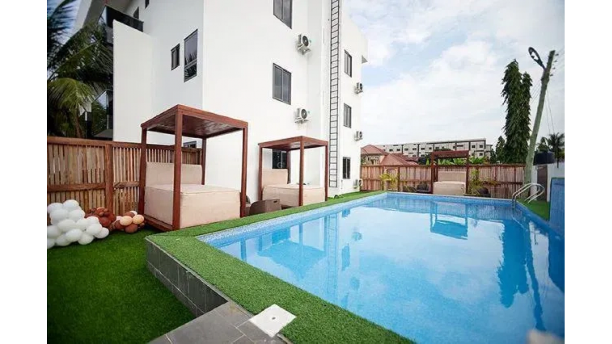 2 bed flat to let, Crown Lodge, Elystan Street - African Land