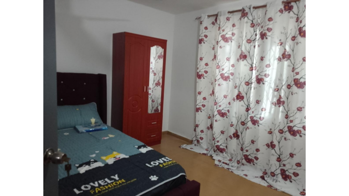 2 bed flat to let, Crown Lodge, Elystan Street - African Land