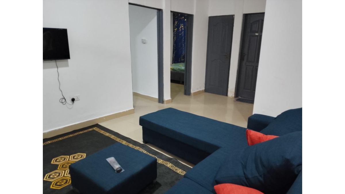 2 bed flat to let, Crown Lodge, Elystan Street - African Land