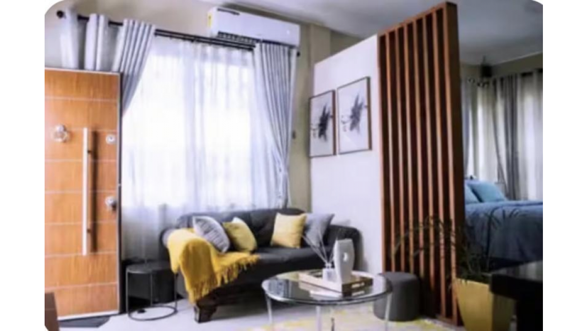 2 bed flat to let, Crown Lodge, Elystan Street - African Land