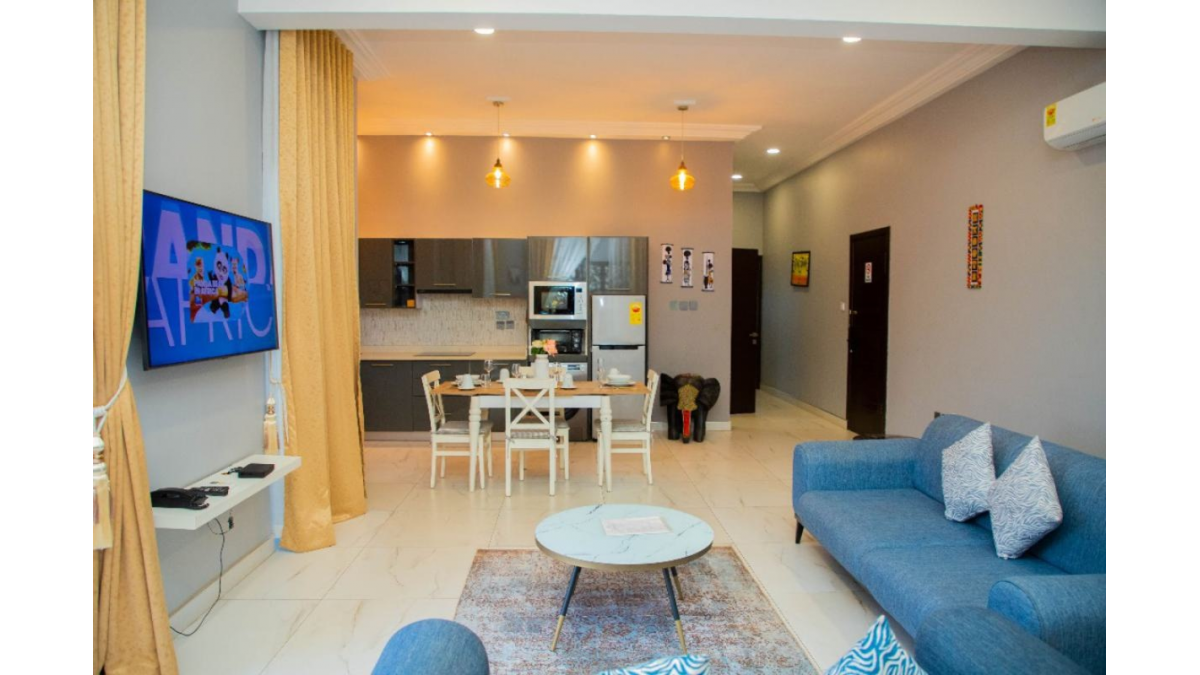 2 bed flat to let, Crown Lodge, Elystan Street - African Land