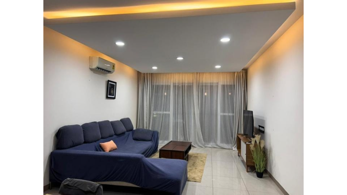 2 bed flat to let, Crown Lodge, Elystan Street - African Land