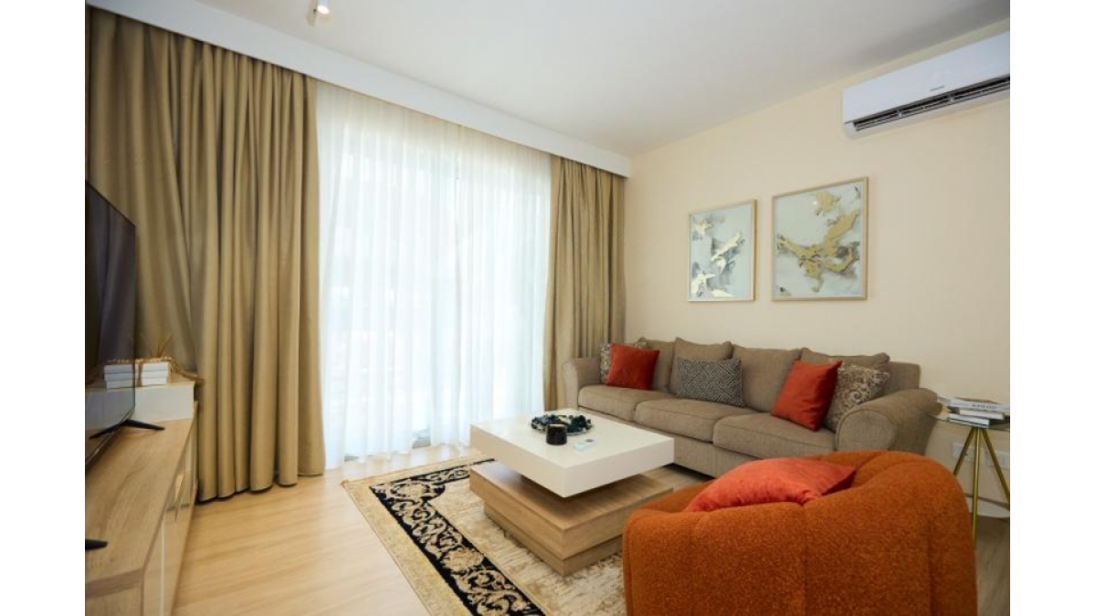 2 bed flat to let, Crown Lodge, Elystan Street - African Land