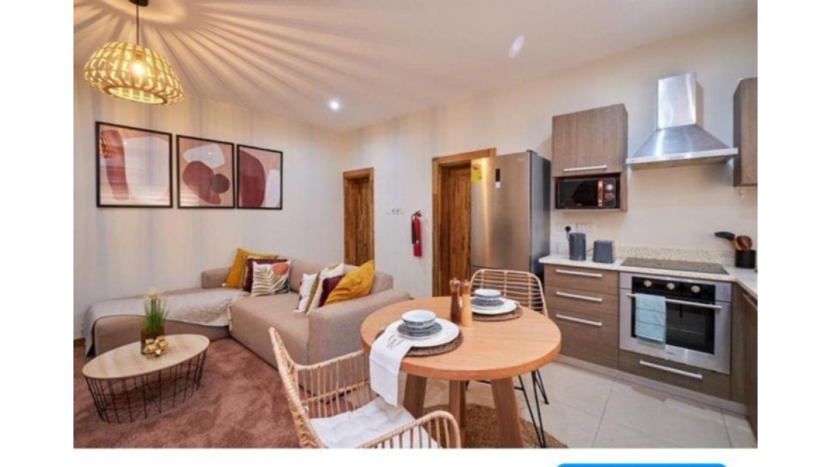 2 bed flat to let, Crown Lodge, Elystan Street - African Land