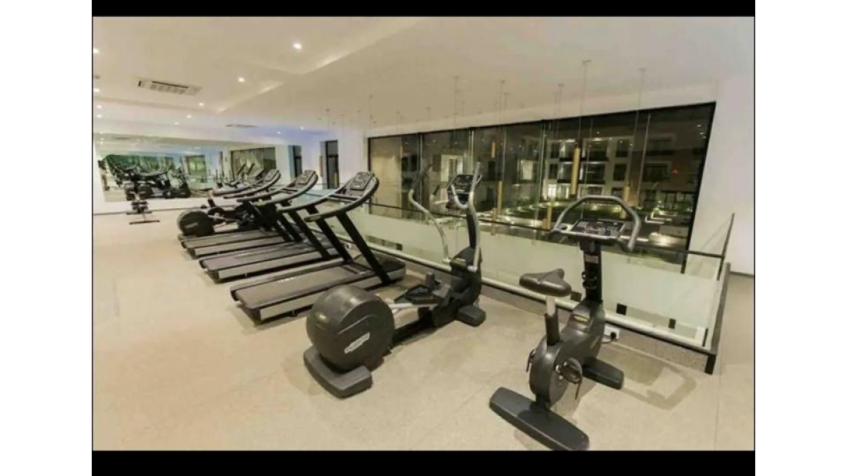 2 bed flat to let, Crown Lodge, Elystan Street - African Land