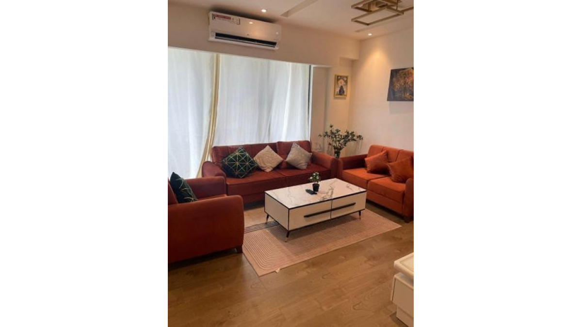 2 bed flat to let, Crown Lodge, Elystan Street - African Land