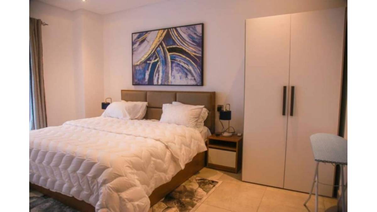 2 bed flat to let, Crown Lodge, Elystan Street - African Land