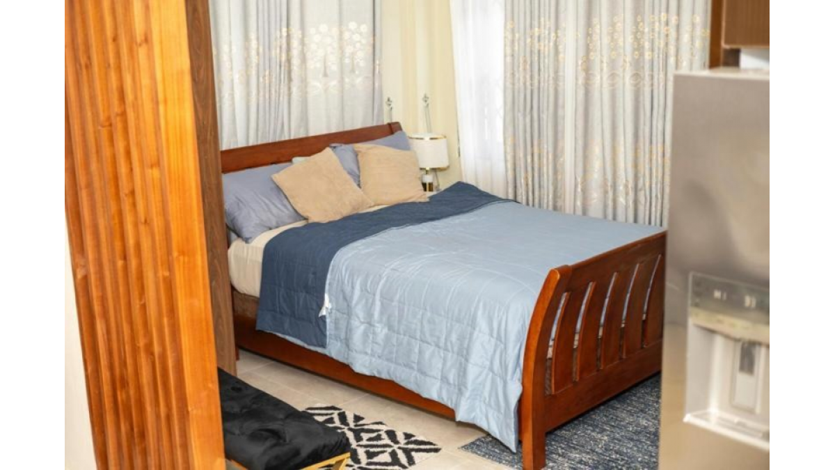 2 bed flat to let, Crown Lodge, Elystan Street - African Land