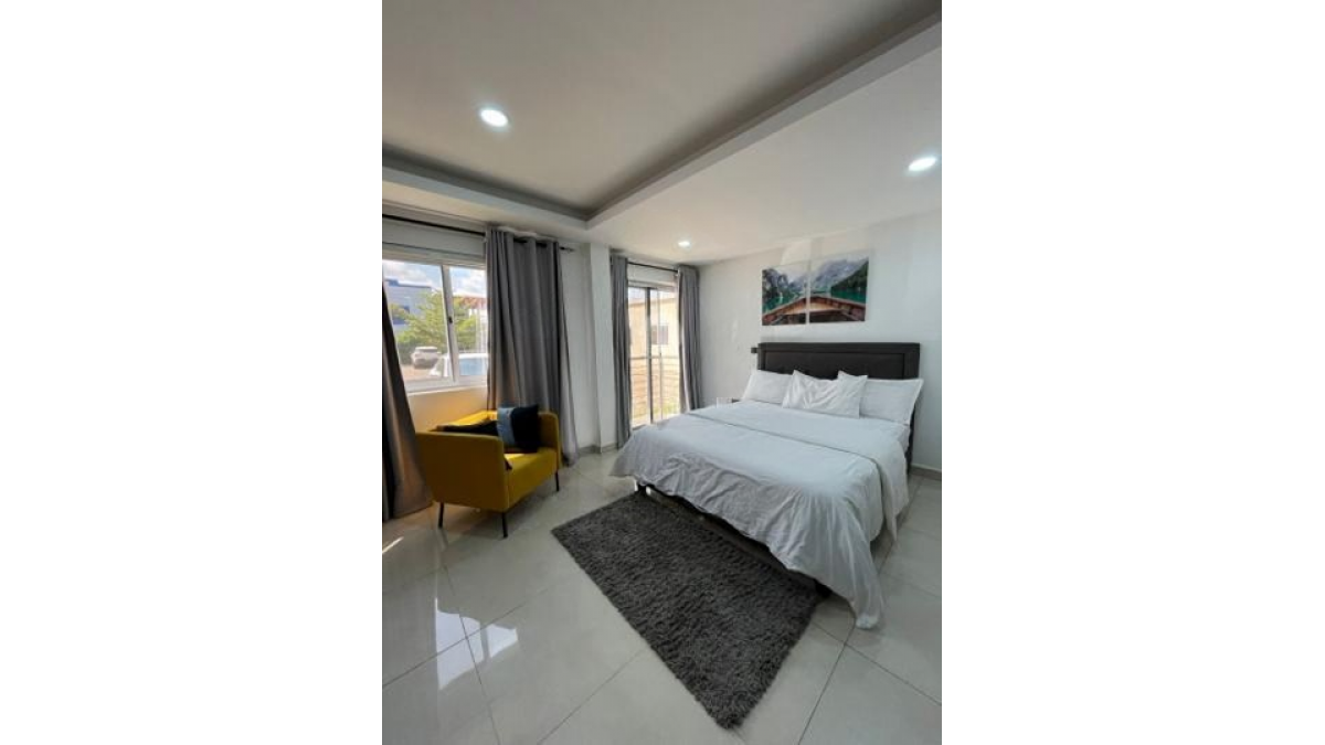 2 bed flat to let, Crown Lodge, Elystan Street - African Land