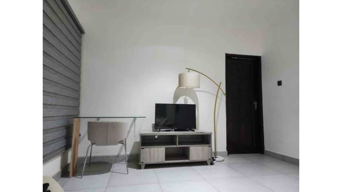 Executive 1-Bedroom Furnished Apartment for Rent at American House, East Legon, Accra