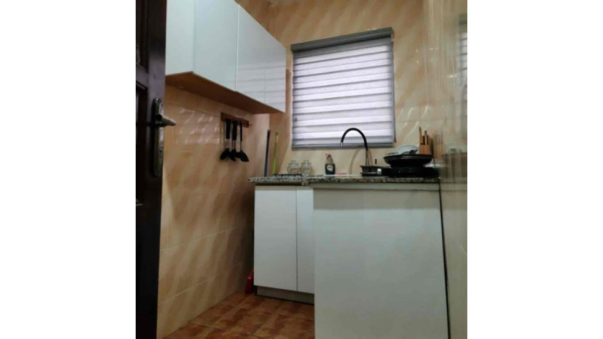 2 bed flat to let, Crown Lodge, Elystan Street - African Land