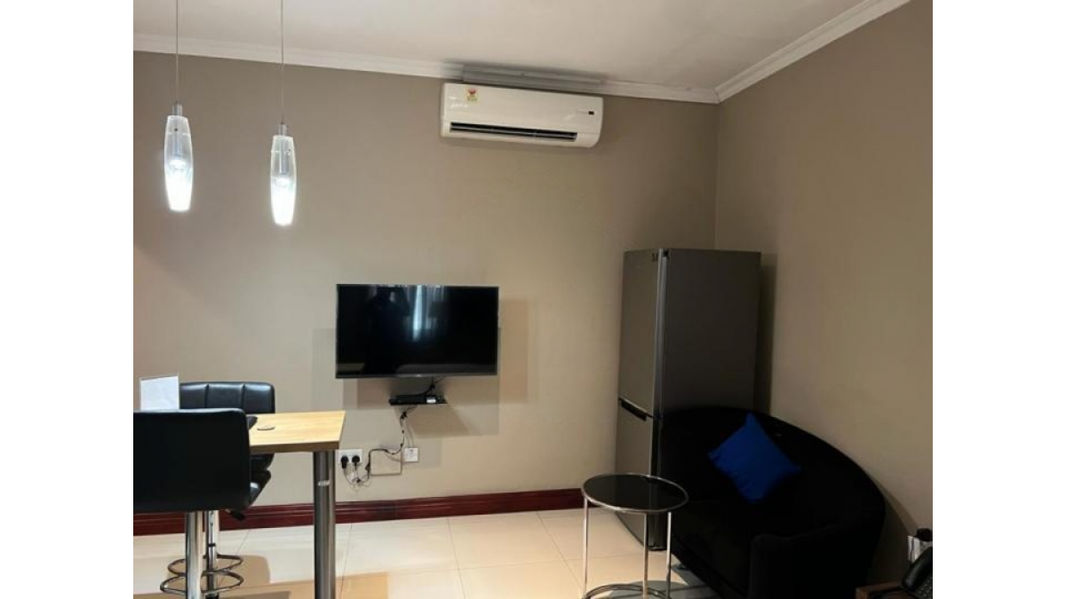 2 bed flat to let, Crown Lodge, Elystan Street - African Land
