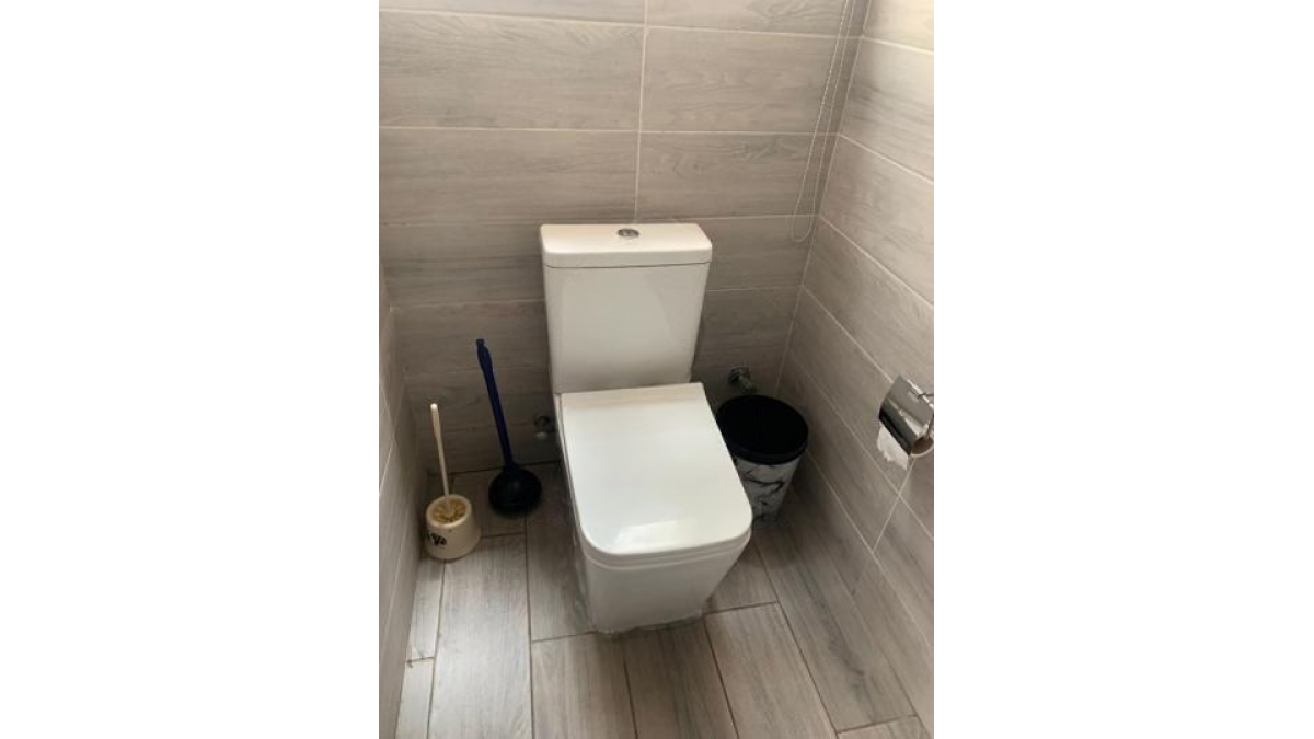 2 bed flat to let, Crown Lodge, Elystan Street - African Land