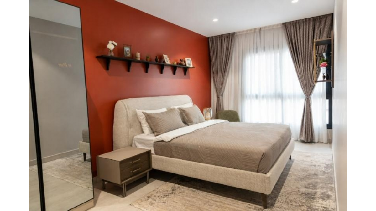 2 bed flat to let, Crown Lodge, Elystan Street - African Land