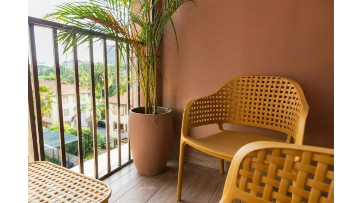 2 bed flat to let, Crown Lodge, Elystan Street - African Land