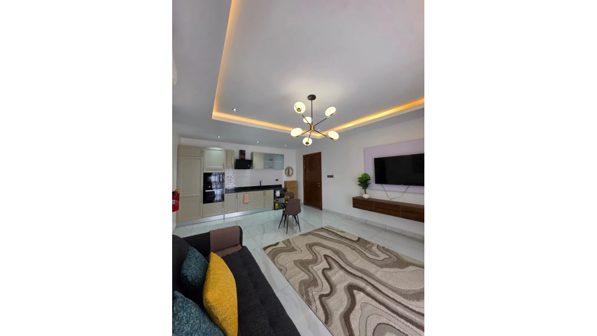 2 bed flat to let, Crown Lodge, Elystan Street - African Land