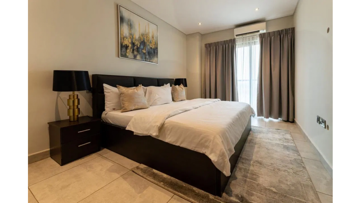 2 bed flat to let, Crown Lodge, Elystan Street - African Land