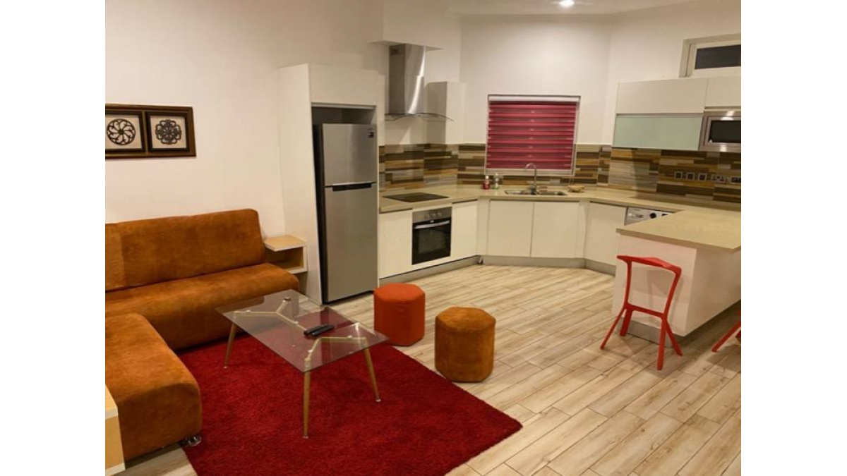 2 bed flat to let, Crown Lodge, Elystan Street - African Land