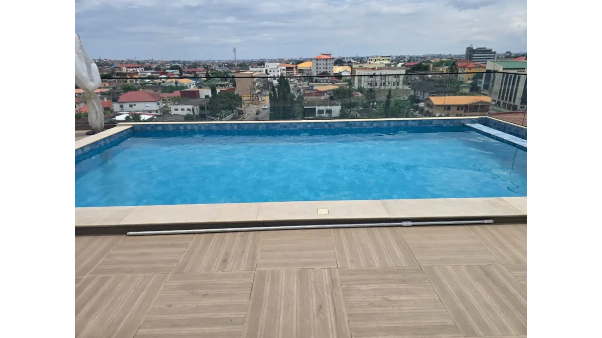 2 bed flat to let, Crown Lodge, Elystan Street - African Land