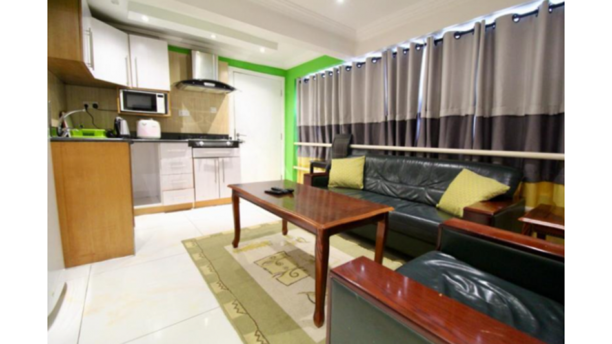 2 bed flat to let, Crown Lodge, Elystan Street - African Land