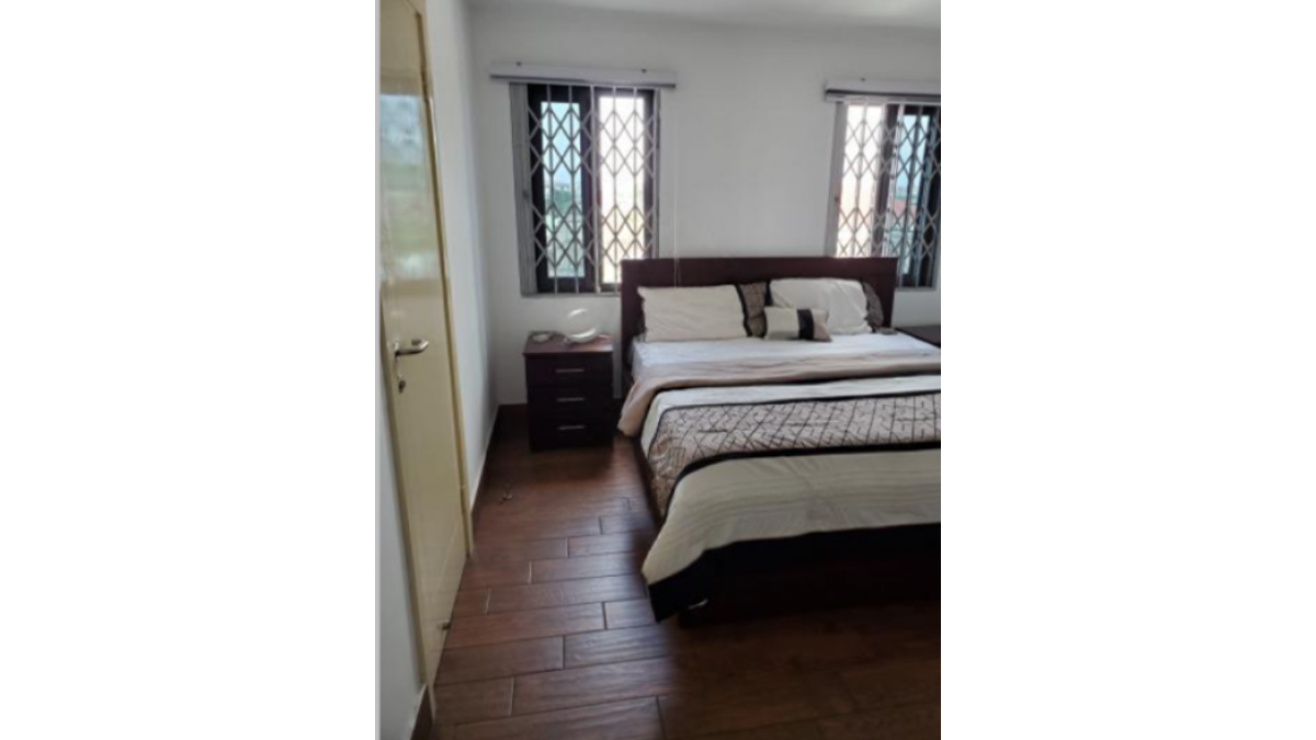 2 bed flat to let, Crown Lodge, Elystan Street - African Land