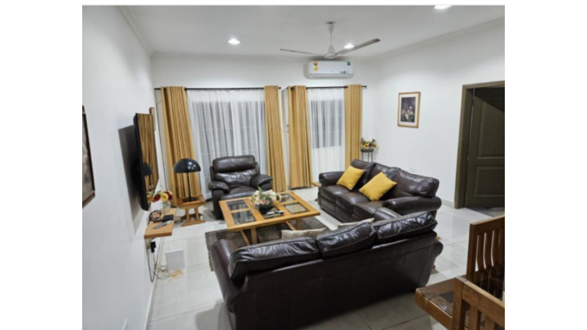2 bed flat to let, Crown Lodge, Elystan Street - African Land