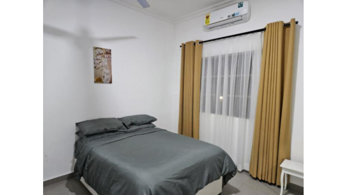 2 bed flat to let, Crown Lodge, Elystan Street - African Land