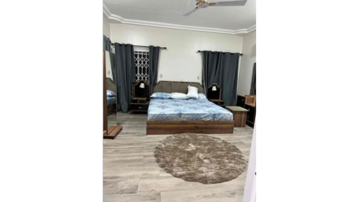 2 bed flat to let, Crown Lodge, Elystan Street - African Land