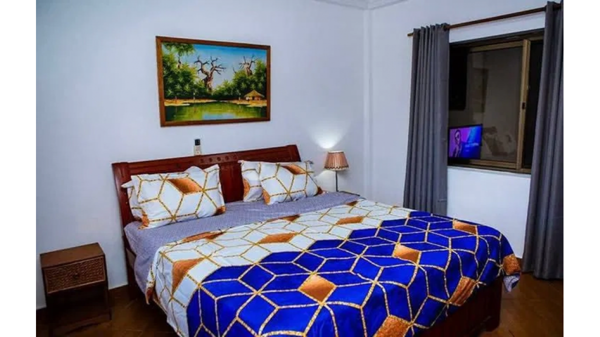 Luxury Furnished 2-Bedroom Apartment for Short Let in Airport West, Accra