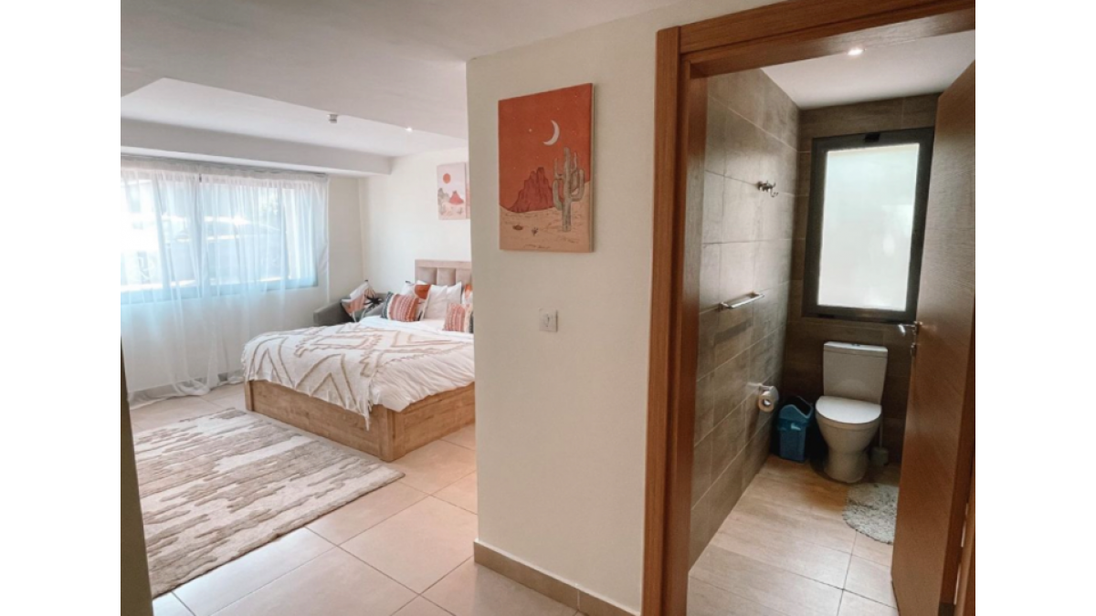 2 bed flat to let, Crown Lodge, Elystan Street - African Land