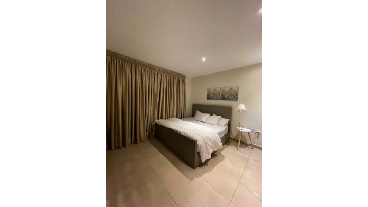 2 bed flat to let, Crown Lodge, Elystan Street - African Land